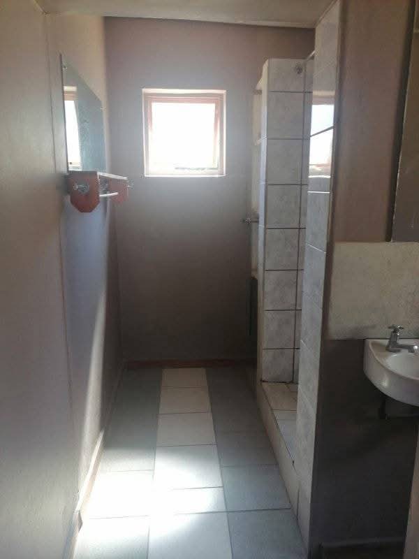 To Let 1 Bedroom Property for Rent in Top Town Eastern Cape